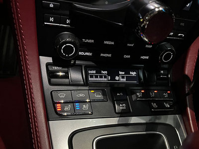 PORSCHE 718 BOXSTER - 5