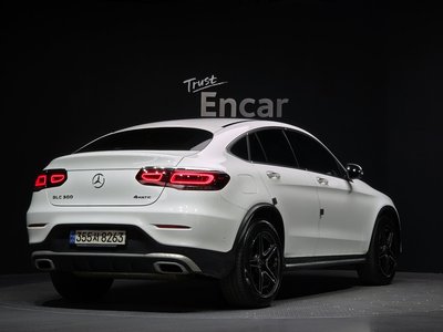 MERCEDES-BENZ GLC - 4