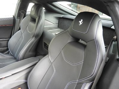 صورة مصغرة 30 لـ 2013 FERRARI F12 BERLINETTA