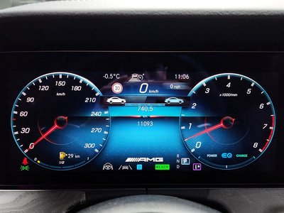 MERCEDES-BENZ E-CLASS - 8