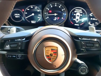 PORSCHE 911 - 6