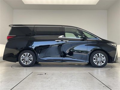 2025 Toyota ALPHARD — миниатюра 33