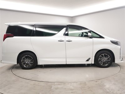TOYOTA ALPHARD - 2
