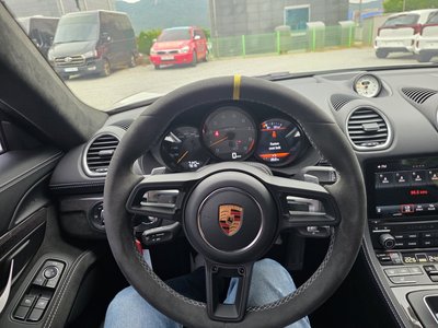 2022 Porsche 718 照片 10