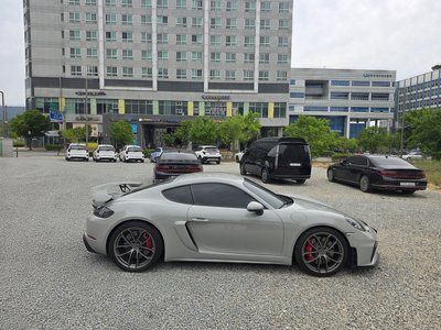 2022 Porsche 718 照片 5