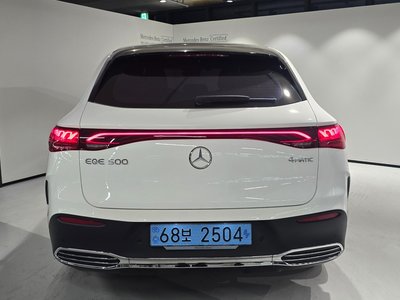 MERCEDES-BENZ EQE - 4