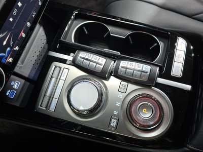 GENESIS G80 (RG3) - 9