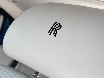 ROLLS ROYCE GHOST 2015 thumbnail 25