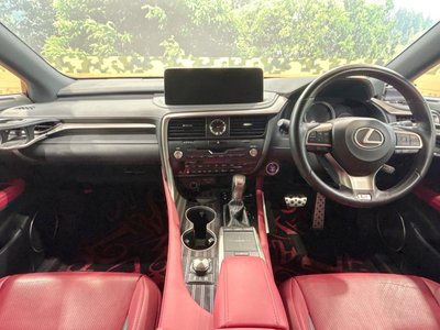 صورة 2 لـ 2019 Lexus RX