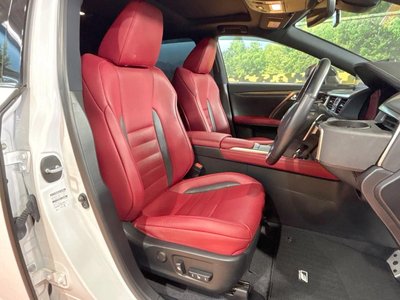 صورة 10 لـ 2019 Lexus RX