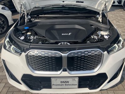 2025 BMW IX1 照片 8