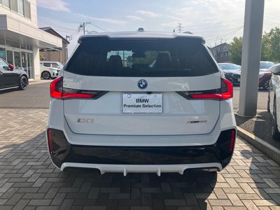 2025 BMW IX1 照片 5