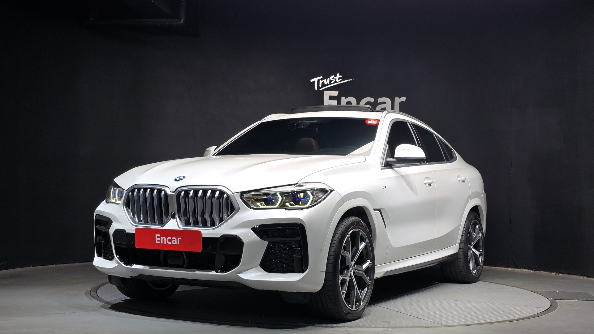 BMW X6 - View 1