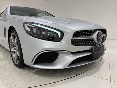 MERCEDES-BENZ SL - 10