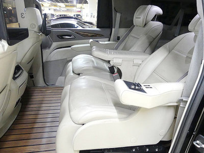 2022 Cadillac ESCALADE 5TH GENERATION thumbnail 16