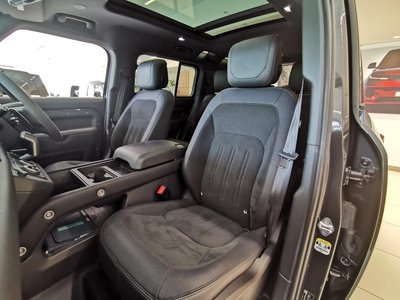 صورة مصغرة 35 لـ 2024 LAND Rover DEFENDER