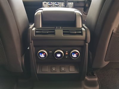 صورة مصغرة 14 لـ 2024 LAND Rover DEFENDER