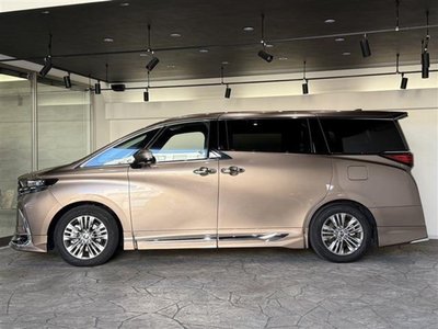 2023 TOYOTA ALPHARD photo 4