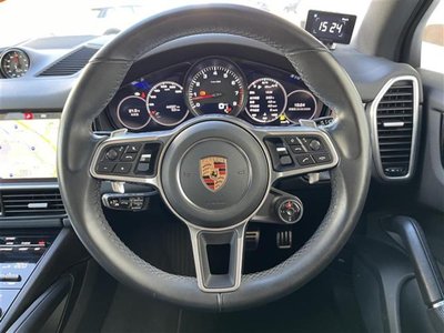 PORSCHE CAYENNE - 3
