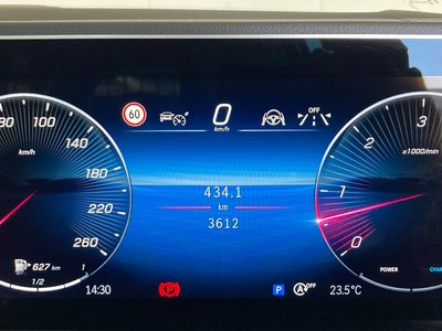 2025 Mercedes-BENZ GLS — миниатюра 39