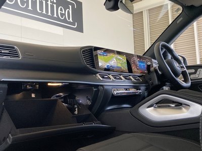 2025 Mercedes-BENZ GLS — миниатюра 17