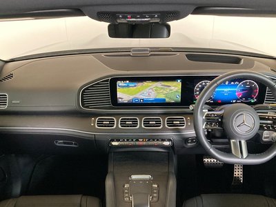 2025 Mercedes-BENZ GLS photo 7