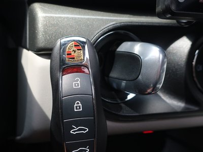 صورة مصغرة 43 لـ 2024 Porsche 718