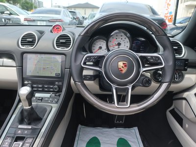صورة مصغرة 30 لـ 2024 Porsche 718