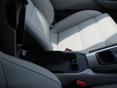 صورة مصغرة 50 لـ 2024 Porsche 718