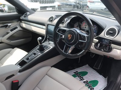 صورة مصغرة 32 لـ 2024 Porsche 718
