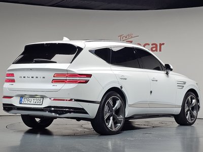 صورة 2 لـ 2024 Genesis GV80
