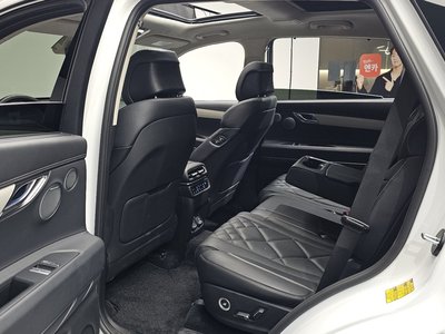 صورة مصغرة 18 لـ 2024 Genesis GV80