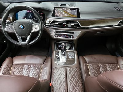 BMW 7 SERIES - 5
