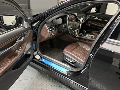 BMW 7 SERIES - 10