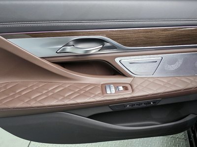 2022 BMW 7 SERIES — миниатюра 19