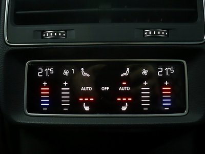 2020 AUDI Q8 — миниатюра 14