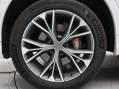 2020 AUDI Q8 photo 5