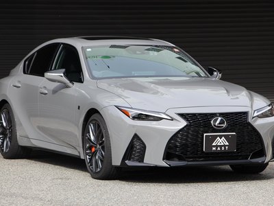 LEXUS IS - 3