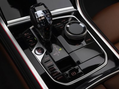 2023 BMW 8 SERIES thumbnail 11