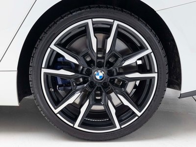 2023 BMW 8 SERIES photo 6