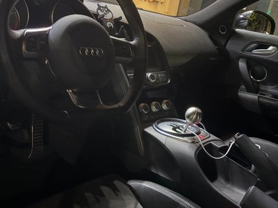 2008 AUDI R8 — миниатюра 13