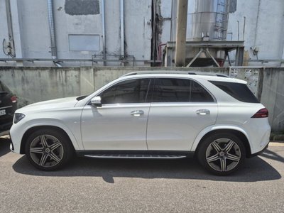 صورة 4 لـ 2023 Mercedes-BENZ GLE