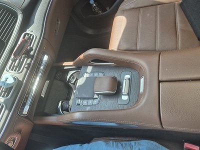 صورة 9 لـ 2023 Mercedes-BENZ GLE