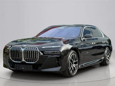 صورة مصغرة 20 لـ 2026 BMW I7