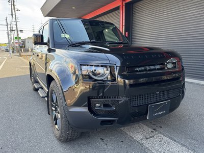 LAND ROVER DEFENDER - 2