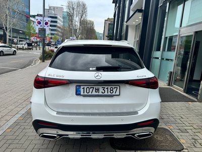 MERCEDES-BENZ GLC - 9