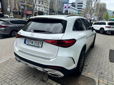 MERCEDES-BENZ GLC - 7