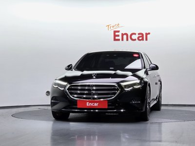 MERCEDES-BENZ E-CLASS - 2