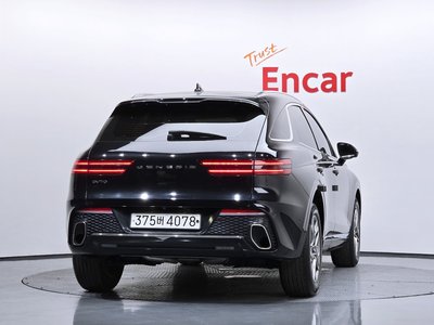 صورة 3 لـ 2022 Genesis GV70