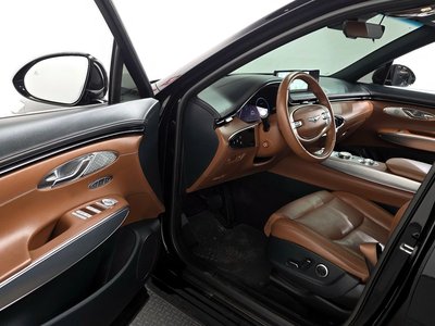 2022 Genesis GV70 thumbnail 13